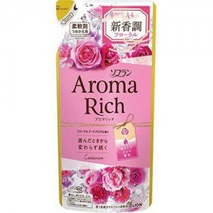 LION Aroma Rich Catherine Кондиционер для белья с богатым ароматом натуральных масел, 400 мл LION Aroma Rich Catherine Кондиционер для белья с богатым ароматом натуральных масел, 400 мл